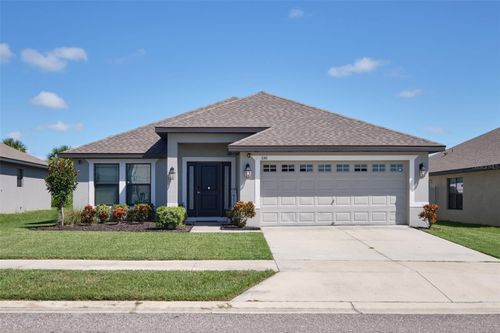 330 Citrus Pointe Dr, DAVENPORT, FL, 33837-7717 | Card Image