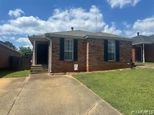 352 Millridge Dr, Millbrook, AL, 36054-1679 | Card Image