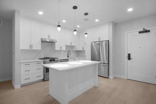 205-18 Artisan Dr, Salem, NH, 03079 | Card Image