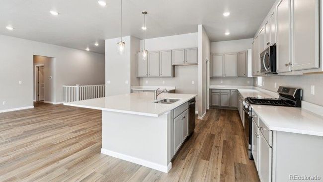 16850 Mckay Dr, House other with 3 bedrooms, 3 bathrooms and 3 parking in Mead CO | Image 5