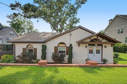 2898 Elizabeth St Se, Smyrna, GA, 30080-3625 | Card Image