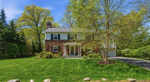 136 Devonshire Road, New Rochelle, NY, 10538 | Card Image