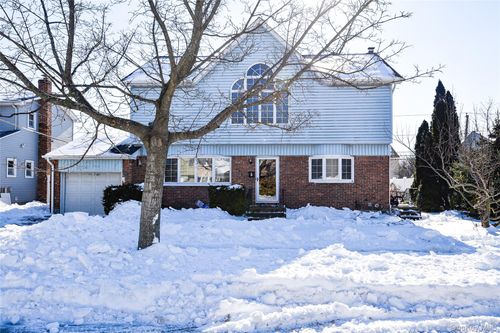 25 Westbury Ave, Plainview, NY, 11803-3413 | Card Image