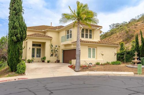 2007 Pleasant Waters Ct, Spring Valley, CA, 91977 | Card Image