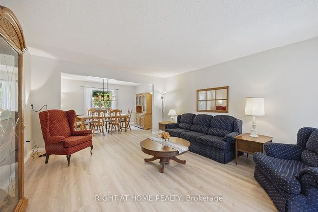 123 Ravenscroft Rd, House other with 5 bedrooms, 4 bathrooms and 3 parking in Ajax ON | Image 4