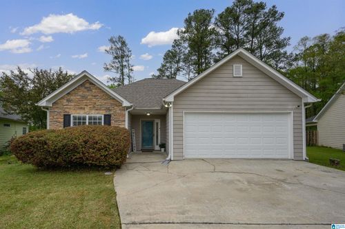 633 Meriweather Dr, CALERA, AL, 35040-6208 | Card Image