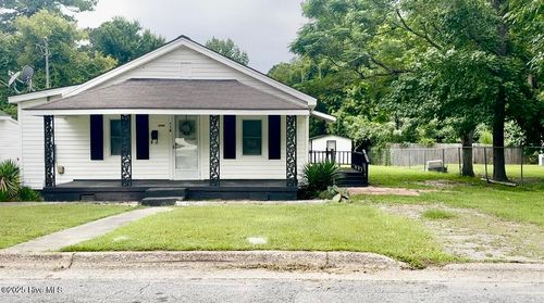 118 Hill St, Williamston, NC, 27892-2232 | Card Image