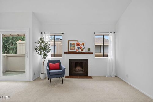 unit-2-1466 San Simeon Ct, Ventura, CA, 93003-6012 | Card Image