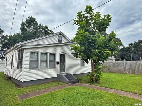 206 W 17th St, Metropolis, IL, 62960-1210 | Card Image