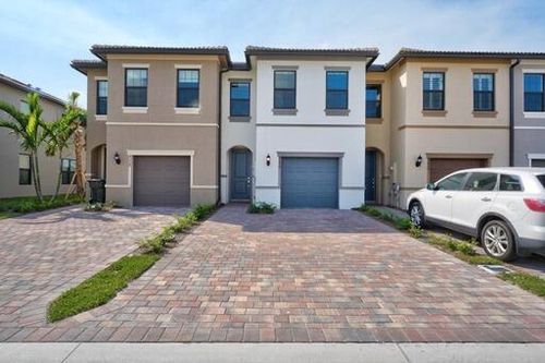 8632 Escue St, Lake Worth, FL, 33467-7414 | Card Image