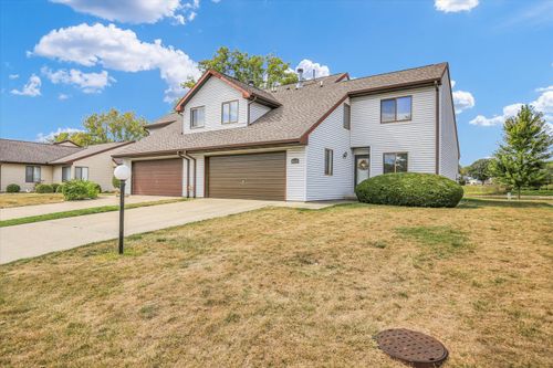 423-423 Clearwater Dr, Champaign, IL, 61822-7322 | Card Image