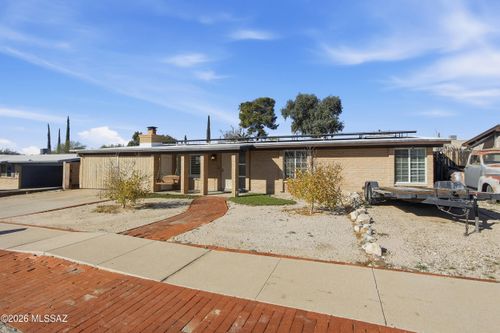 9773 E Burnett Street, Tucson, AZ, 85730 | Card Image