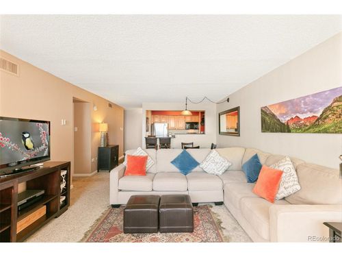 apt-16a-1020 15th St, Denver, CO, 80202-2307 | Card Image