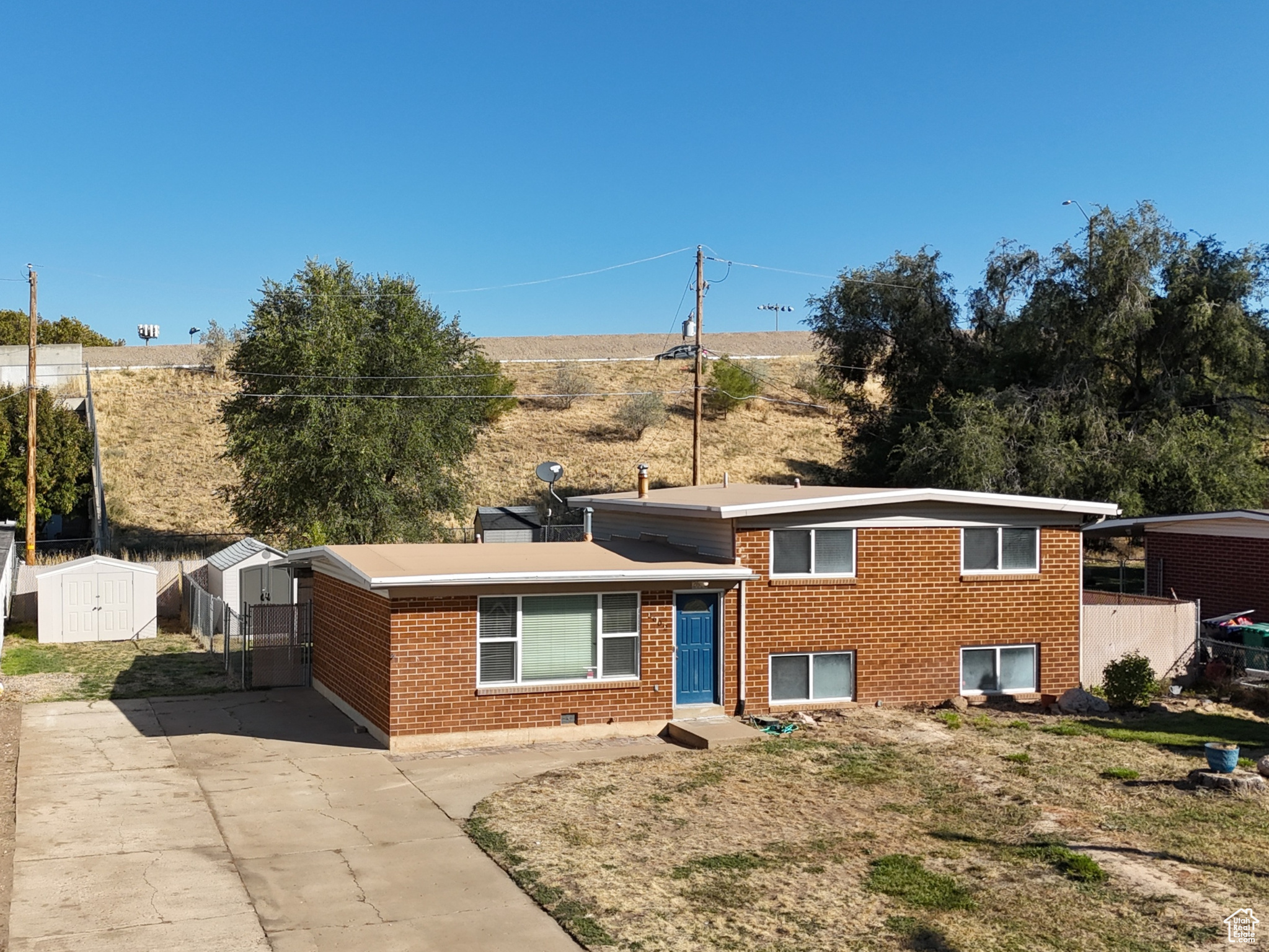 2602 W 5650 S, For Sale in Roy Zoocasa