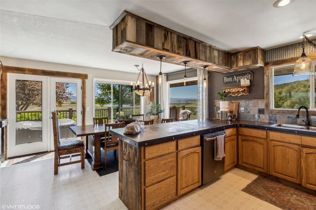 3 Finley Gulch Rd, Home with 6 bedrooms, 4 bathrooms and null parking in Lonepine MT | Image 48