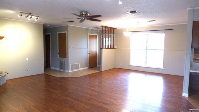 25 Us Highway 87, House other with 3 bedrooms, 2 bathrooms and null parking in Comfort TX | Image 4