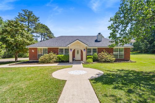 1452 River Oaks Dr, Huntsville, TX, 77340 | Card Image