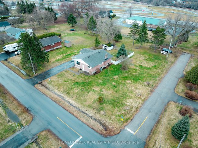 34 Elizabeth St, House other with 4 bedrooms, 1 bathrooms and 2 parking in Johnstown ON | Image 31
