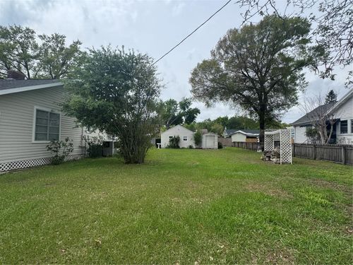 5808 N Cherokee Avenue, Tampa, FL, 33604 | Card Image