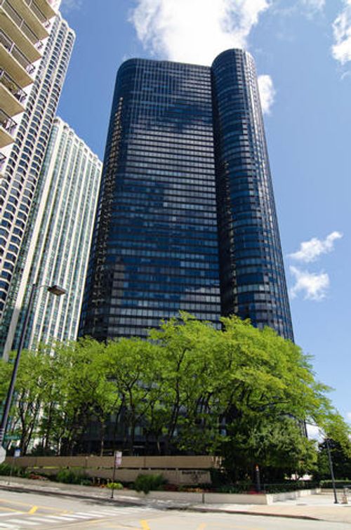 403-155 Harbor Dr, Chicago, IL, 60601-7387 | Card Image