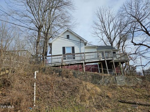 204 High Ave Ne, Coeburn, VA, 24230-4047 | Card Image