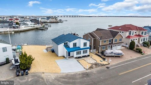 2139 Mill Creek Rd, Manahawkin, NJ, 08050-4328 | Card Image