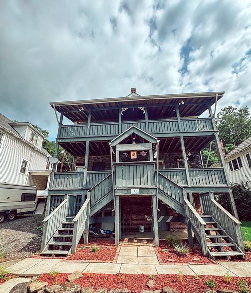 11 Virginia Ave, Cameron, WV, 26033-1100 | Card Image