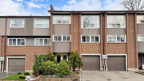 4 Dove Hawk Way, North York, ON, M2R3M2 | Card Image