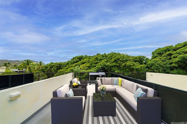 Roof top deck (virtual staging) | Image 20