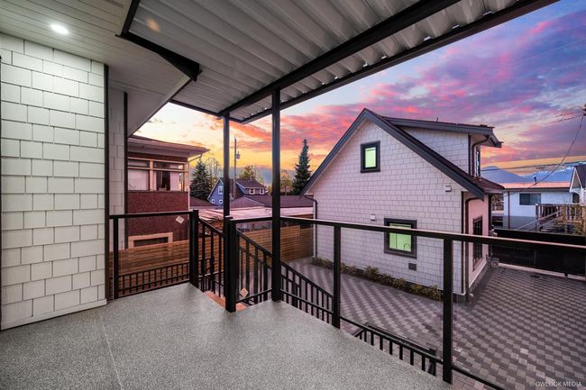 2933 Charles Street, House other with 6 bedrooms, 5 bathrooms and 1 parking in Vancouver BC | Image 38