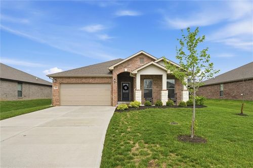 22662 W 89th St, Lenexa, KS, 66227-8114 | Card Image