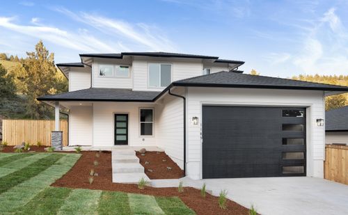 1185 Orange Blossom Dr, Klamath Falls, OR, 97601 | Card Image