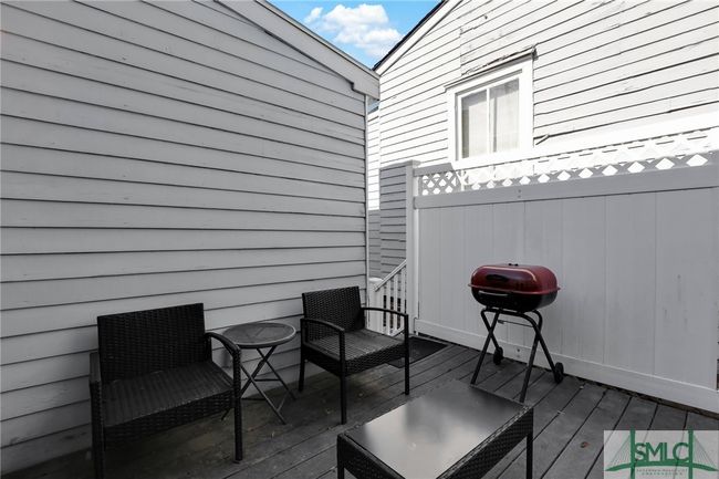 619 E Broad St, House other with 2 bedrooms, 1 bathrooms and null parking in Savannah GA | Image 32