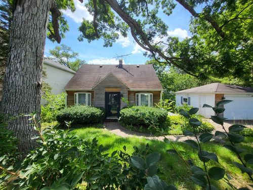 21317 W Shady Ln, Lake Zurich, IL, 60047-8717 | Card Image