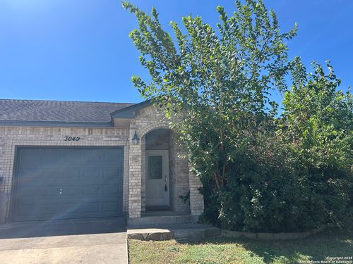 3049 Pine Valley Dr, New Braunfels, TX, 78130-7010 | Card Image