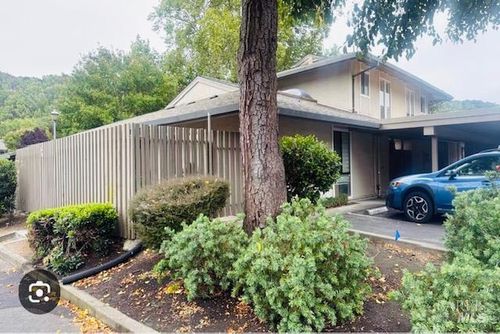 51 Roundtree Blvd, San Rafael, CA, 94903-1632 | Card Image
