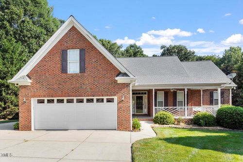 175 Georgetown Woods Dr, Youngsville, NC, 27596-7622 | Card Image