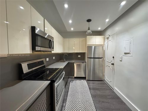 apt-301s-9381 E Bay Harbor Dr, Bay Harbor Islands, FL, 33154-3917 | Card Image