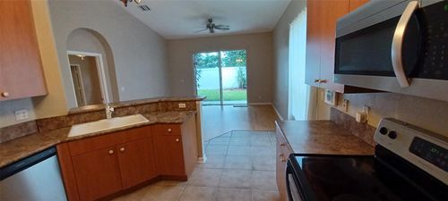 6112 Spring Lake Ter, Fort Pierce, FL, 34951-3107 | Card Image