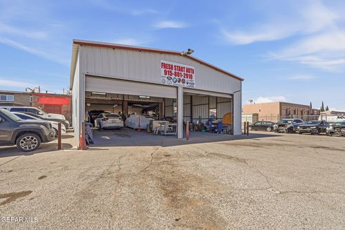 5241 Adolphus Ave, El Paso, TX, 79904-2205 | Card Image