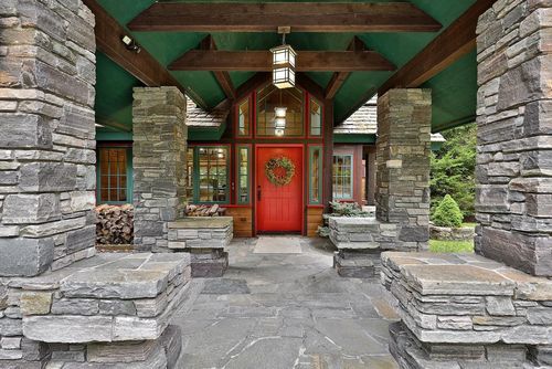 476 Salt Ash Rd, Plymouth, VT, 05056-4407 | Card Image