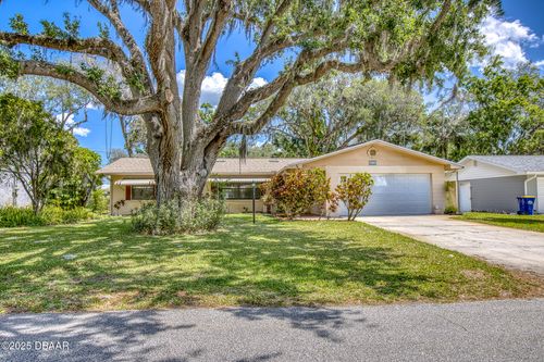 1855 Pine Tree Dr, Edgewater, FL, 32141-3801 | Card Image