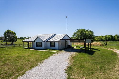 15534 Meadow Creek Rd, Hockley, TX, 77447-8233 | Card Image