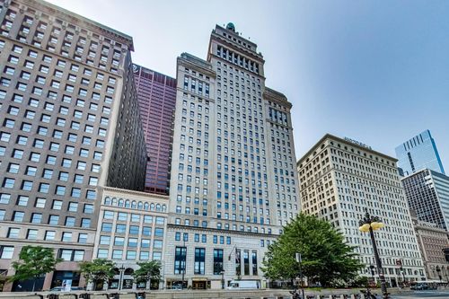 1705-310 S Michigan Ave, Chicago, IL, 60604-4216 | Card Image