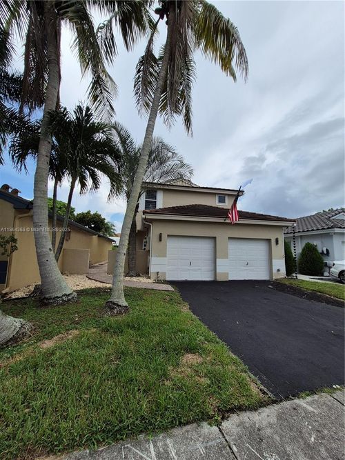2176 Nw 184th Way, Pembroke Pines, FL, 33029-3819 | Card Image
