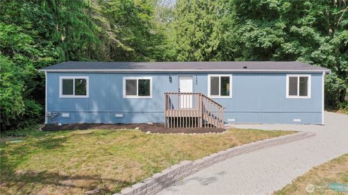 1540 Lake Dr, Camano Island, WA, 98282-6319 | Card Image