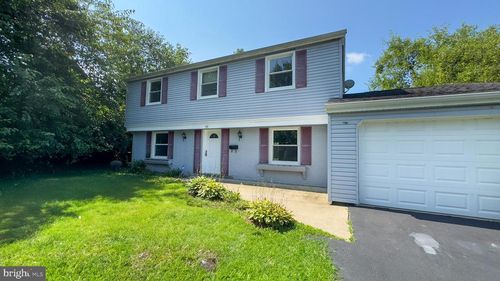 16 Perennial Ln, WILLINGBORO, NJ, 08046-2623 | Card Image