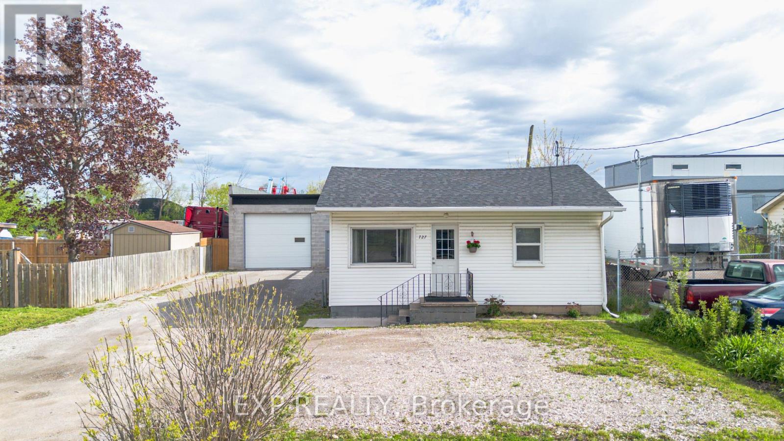 Commercial Sale in Hamilton (Stoney Creek Industrial) 3