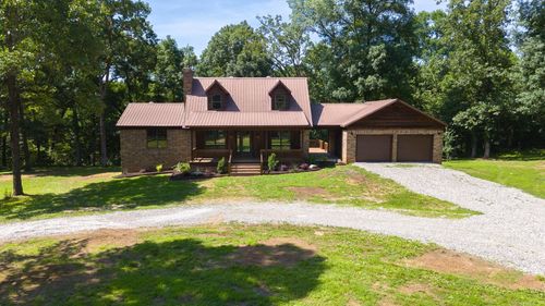 125 Coronado Ln, Batesville, AR, 72501-8438 | Card Image