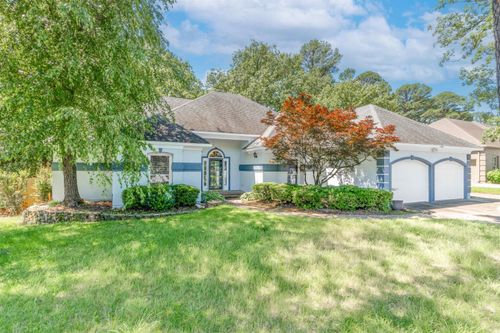 13701 Pleasant Forest Dr, Little Rock, AR, 72212-2060 | Card Image